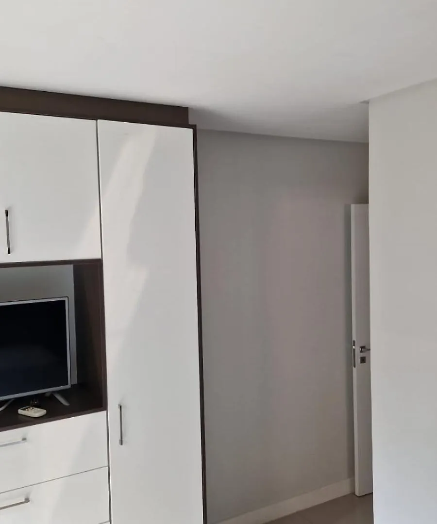 Apartment Bombinhas - Apto Praia De Bombas